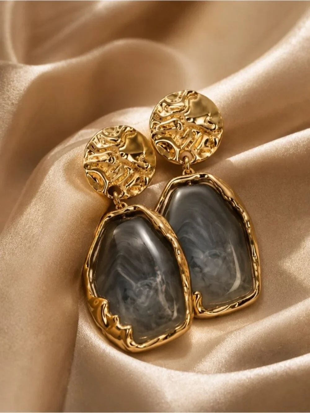 Anthropologie statement drop